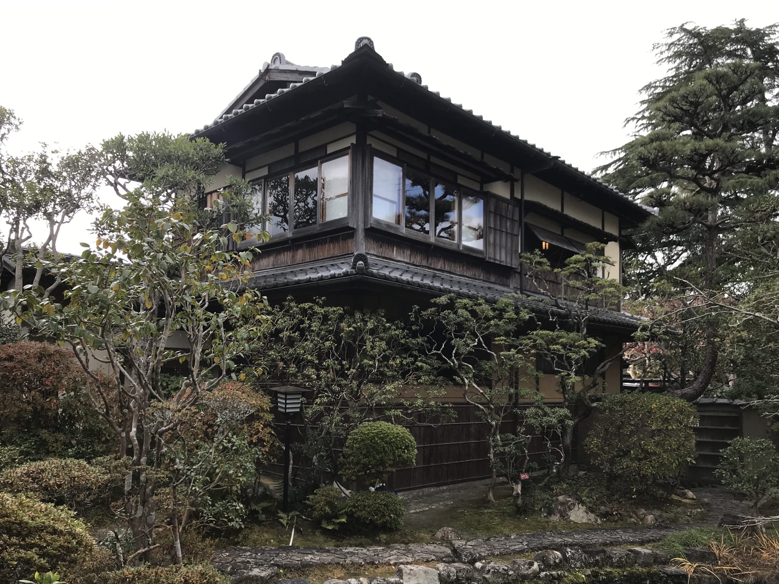 志賀直哉旧居｜昭和の文豪が愛した、奈良の家