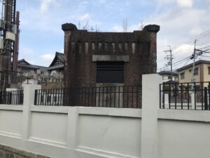 旧奈良市水道計量器室　側面　（図版出処：岡田撮影）
