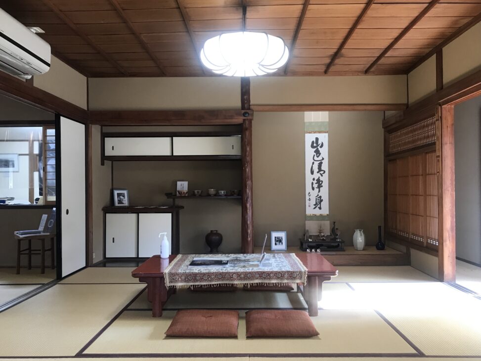 入江泰吉旧居　座敷（図版出処：岡田撮影）