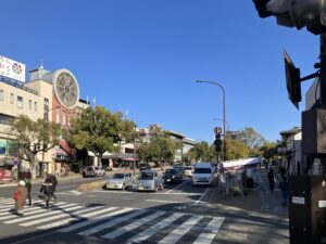 近鉄奈良駅前（図版出処：岡田撮影）